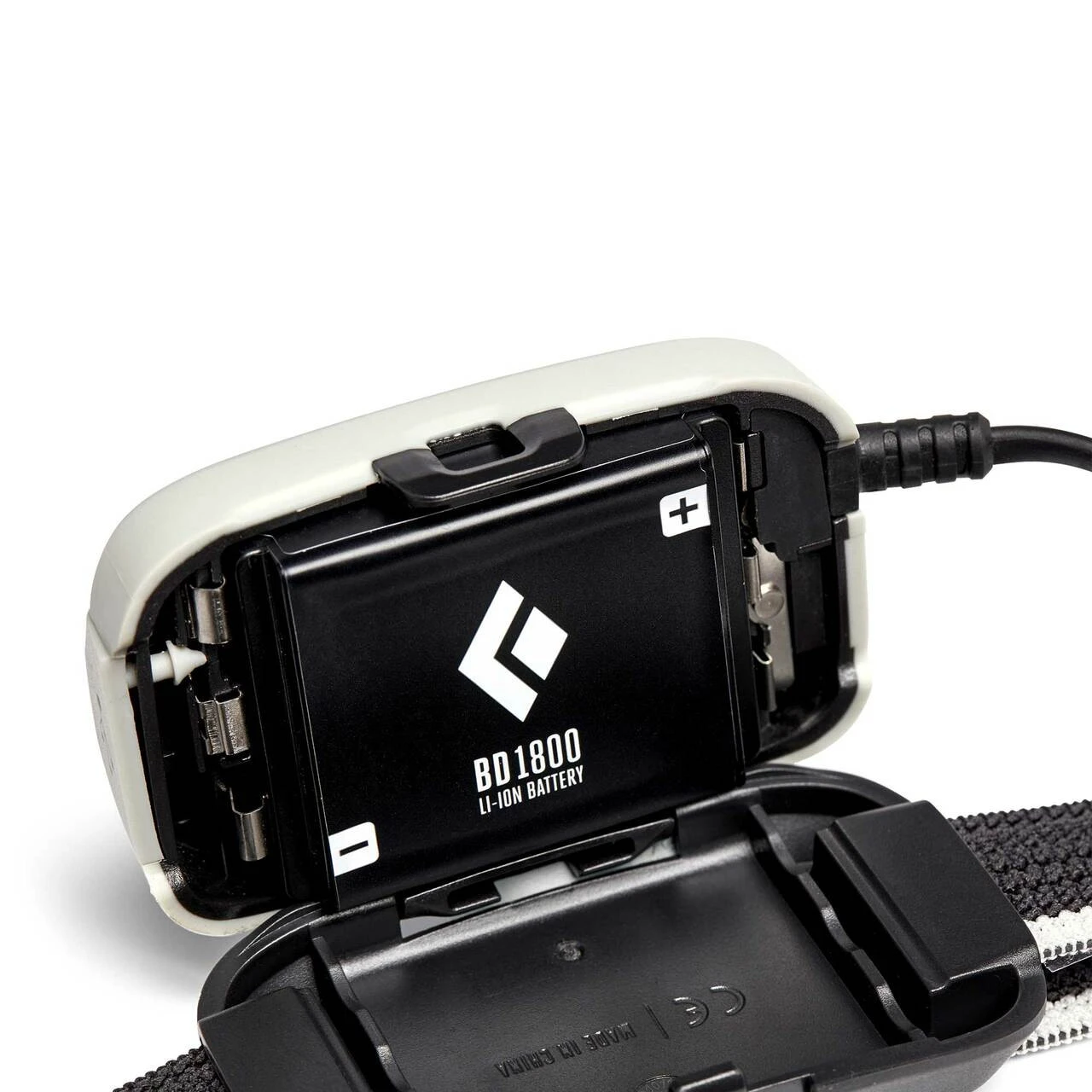 Black Diamond BD 1800 Battery & Charger 5 Black Diamond BD 1800 Battery & Charger - Image 3