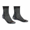 Bridgedale Hike Ultra Light T2 Merino Performance Crew Socks -VenturePro Store bridgedale hike ultra light t2 merino performance crew socks 85075.1655355940