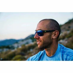 Julbo Renegade Spectron 3 CF Polarized Sunglasses -VenturePro Store julbo renegade spectron 3 cf polarized sunglasses 75544.1655358102